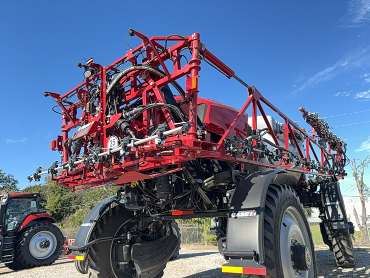 2023-case-ih-4350-patriot--sprayer-image-66