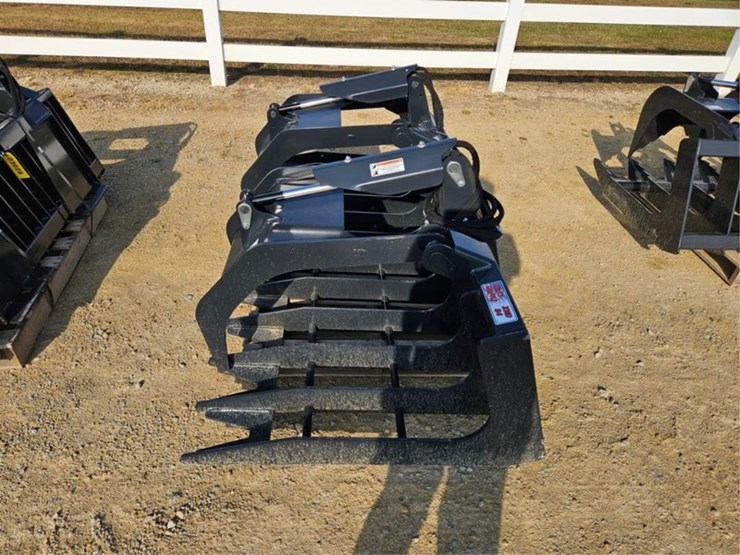 #3030-•-new-stout-84"-grapple-bucket-image-2