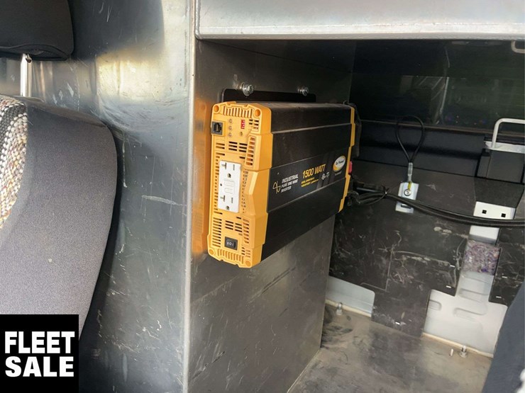 2017-chevrolet-silverado-1500-image-17