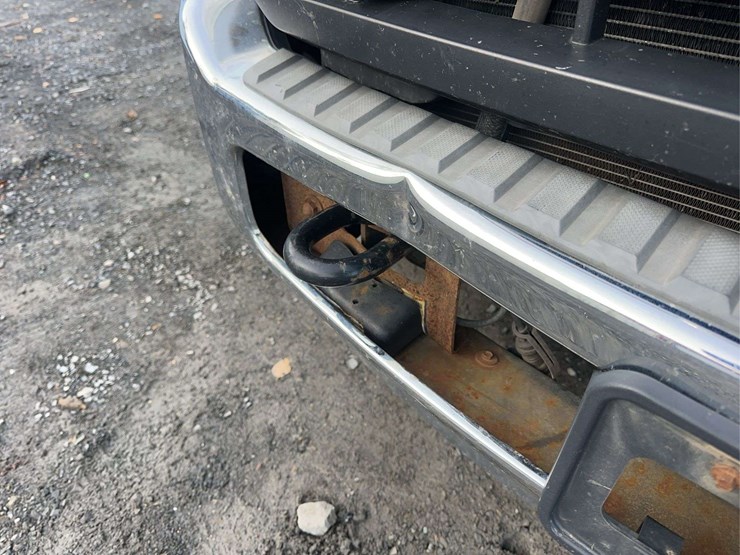 2011-ford-f550-xl-image-15