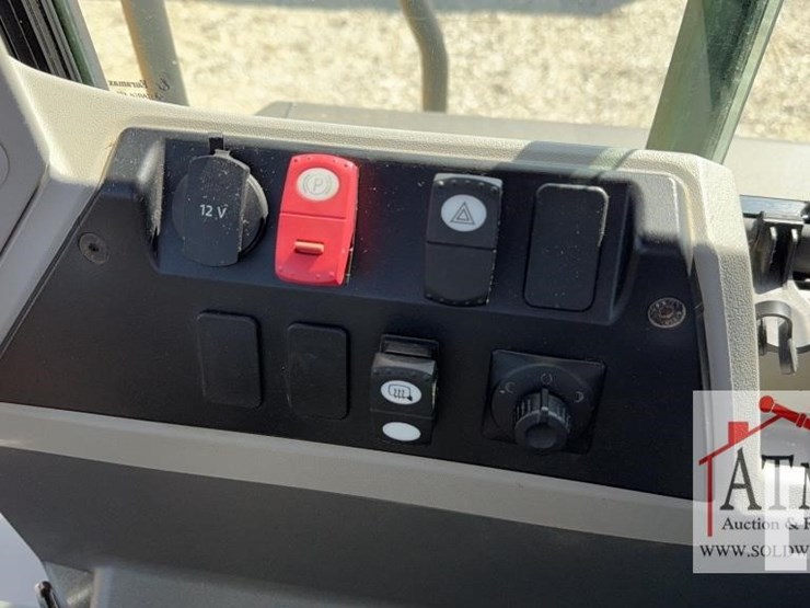 2019-caterpillar-962m-image-51