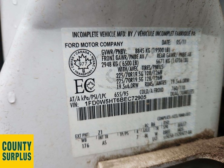 2011-ford-f550-image-7