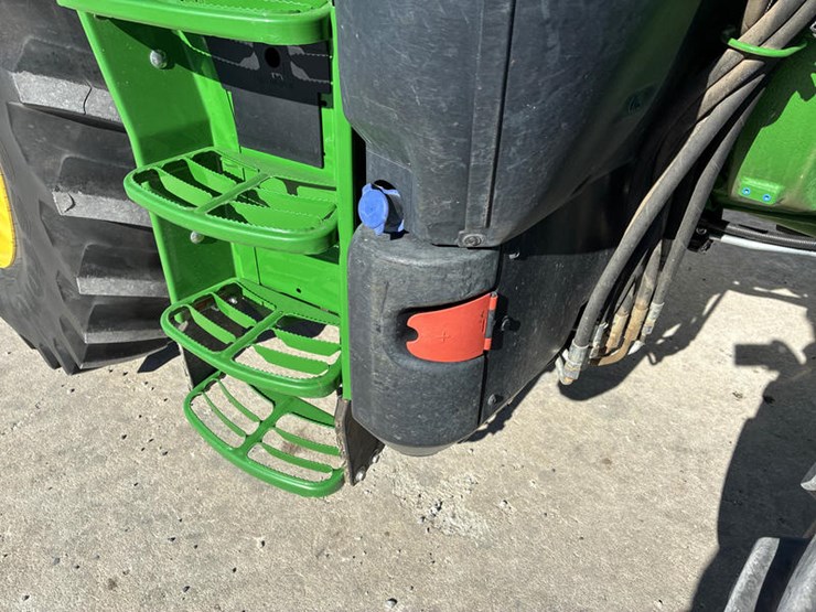 2023-john-deere-6175m-image-26