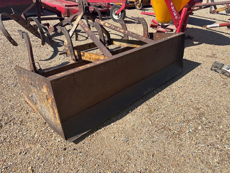 #24391-•-big-bee-5ft-grader-box-image-3