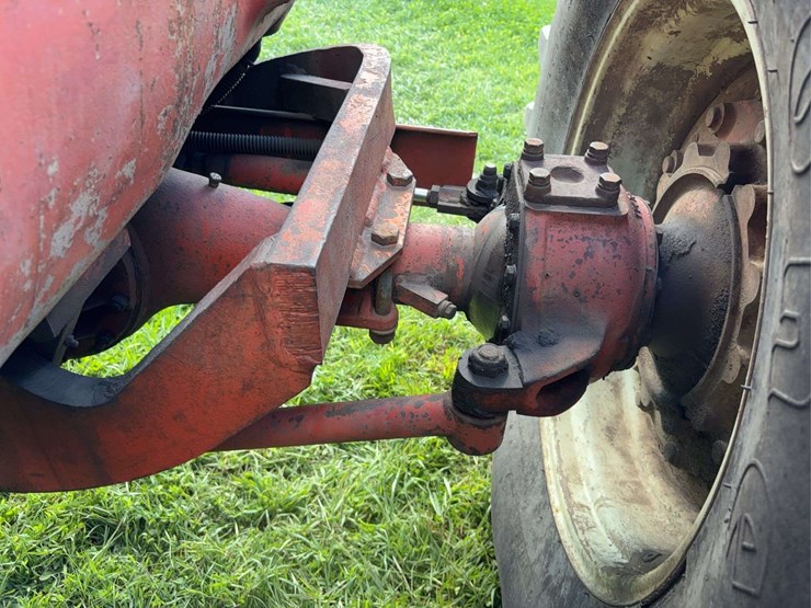 cockshutt-2150-image-29