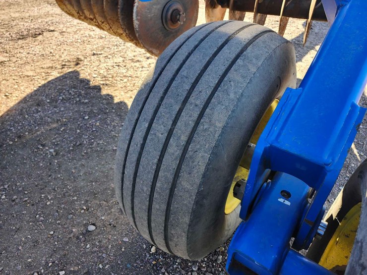 2013-landoll-7431-23-image-22