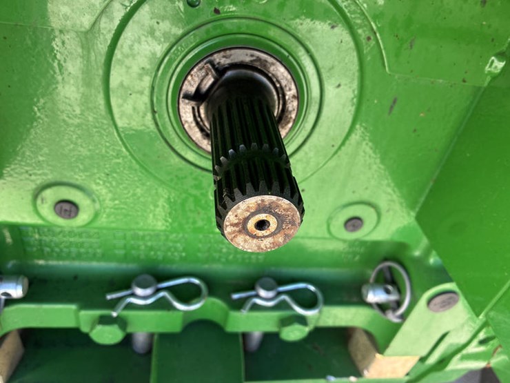 2023-john-deere-6175m-image-36