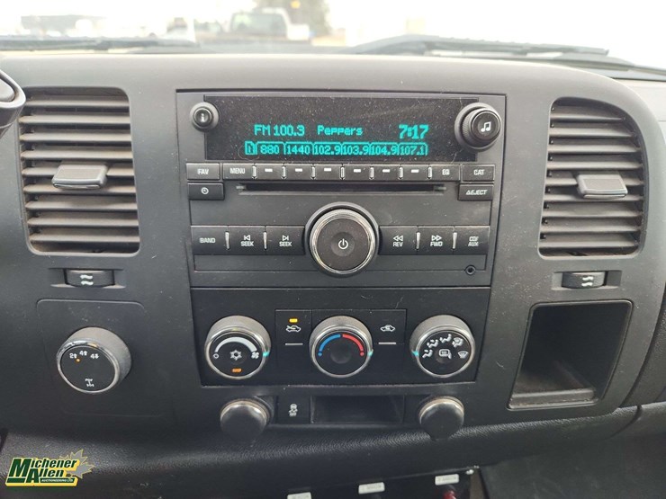 2013-gmc-sierra-2500hd-sle-image-19