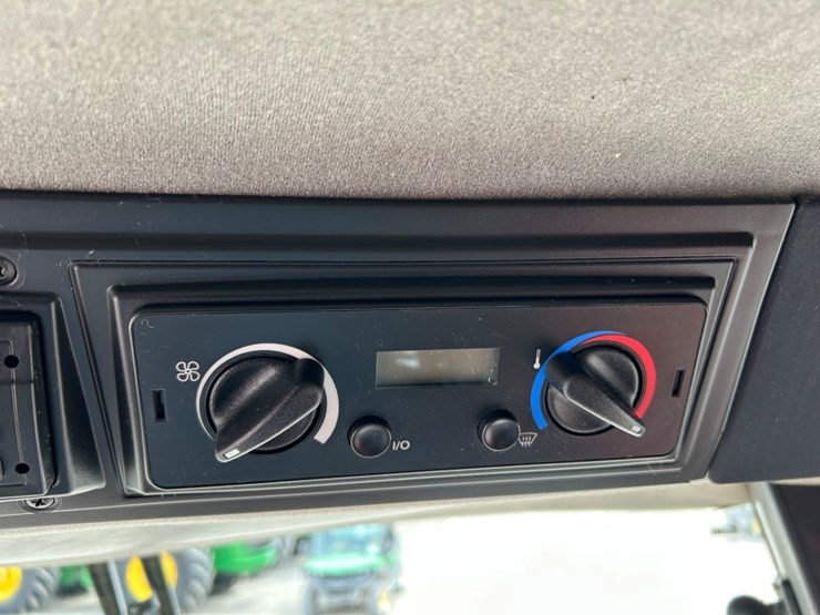 2006-case-ih-2388-image-98