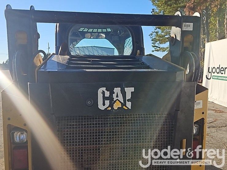 2019-caterpillar-257d-image-21