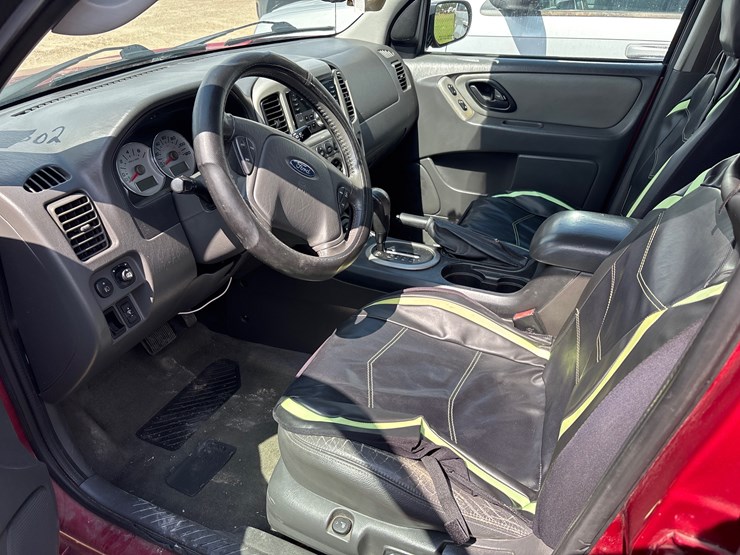 2007-ford-escape-image-4