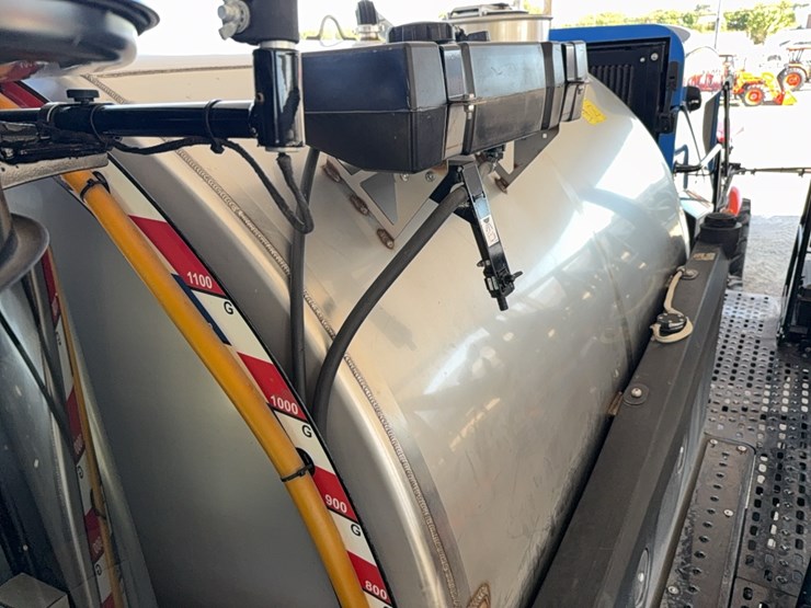 2023-new-holland-sp.310f-image-182