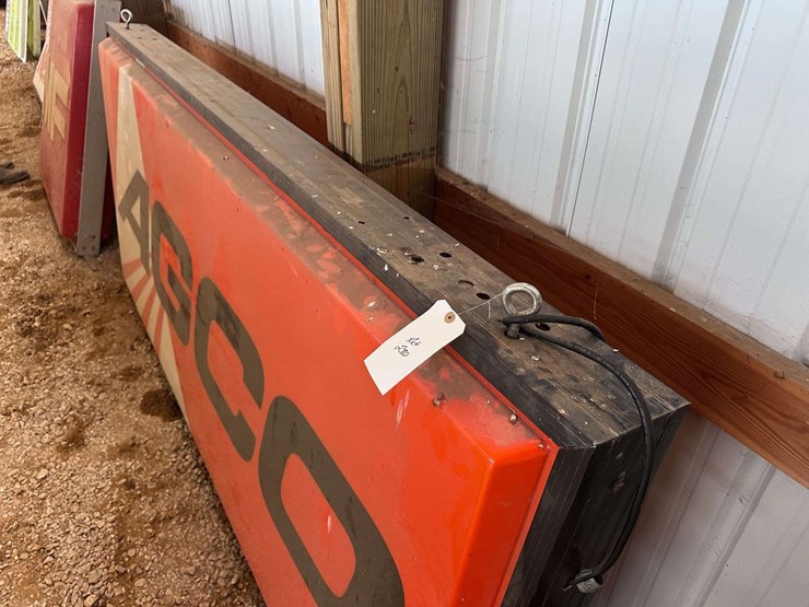 agco-lighted-double-sided-bubble-sign-image-7