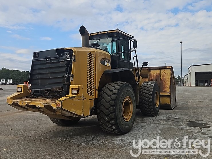 2011-caterpillar-972k-image-5