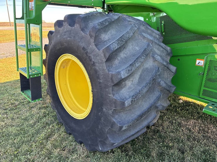 2010-john-deere-2010-image-44