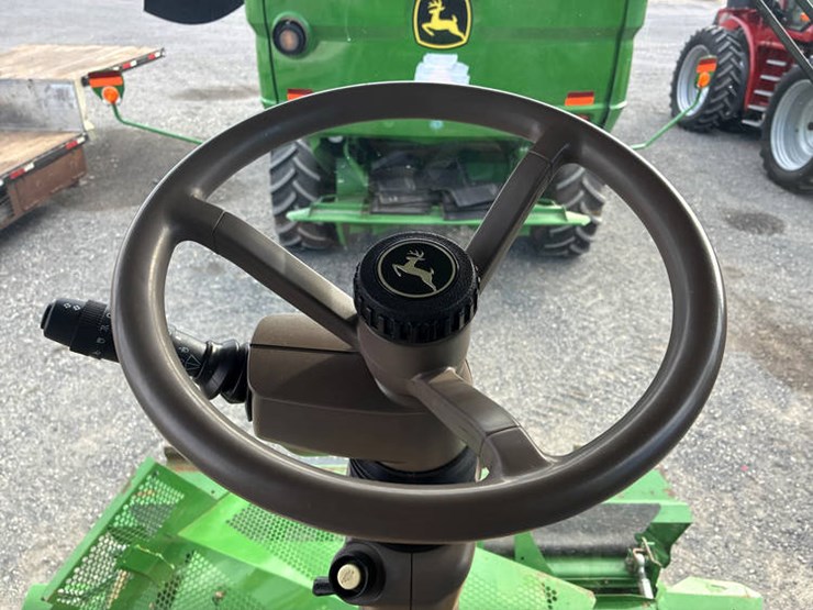 2014-john-deere-s680-image-25
