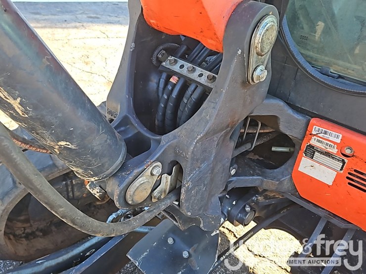 2016-kubota-kx057-4-image-31