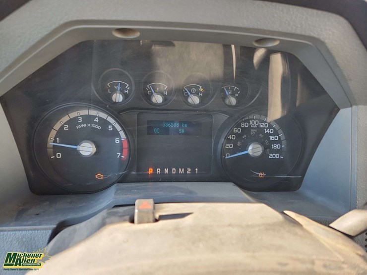 2011-ford-f250-image-9