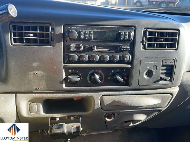 2004-ford-f350-image-13