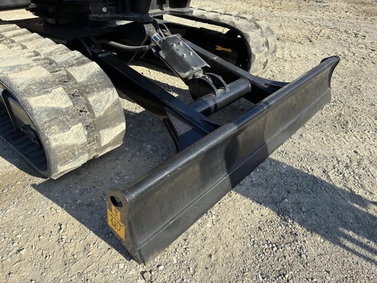 2023-sany-sy60c-image-11