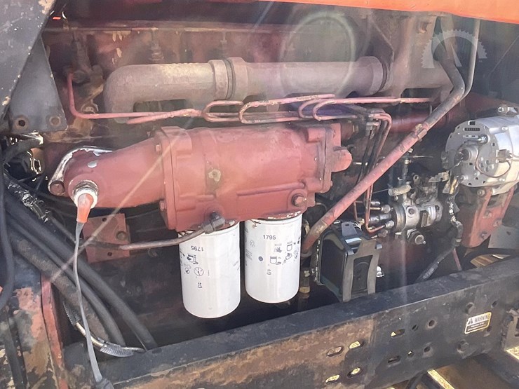 allis-chalmers-7060-image-30