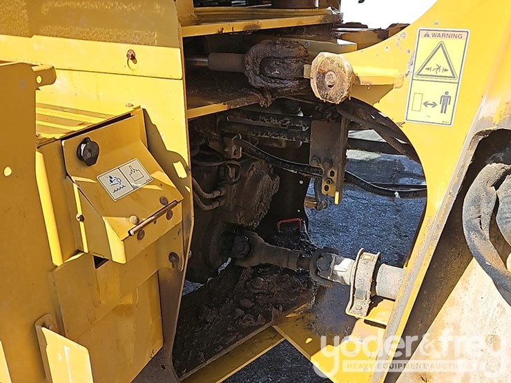 2018-caterpillar-914m-image-23