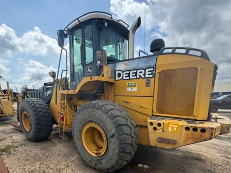 deere-724k-image-4
