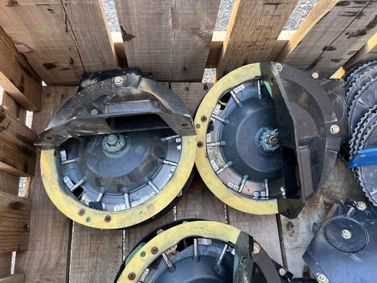 2014-kinze-3000-image-69