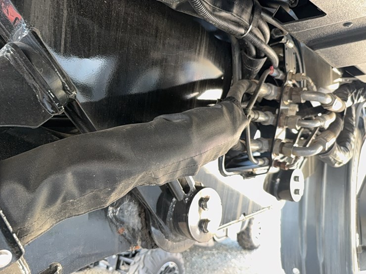 2023-new-holland-sp.310f-image-203