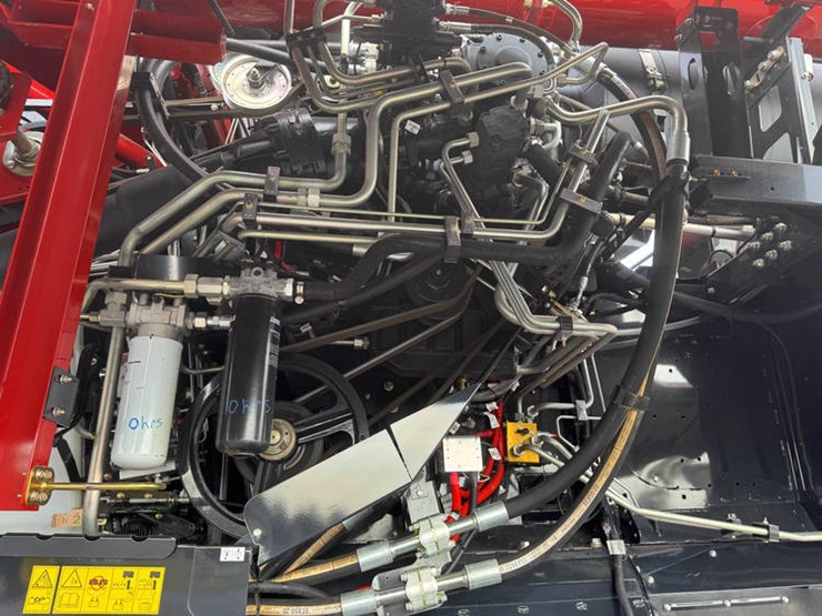 2023-case-ih-8250-image-63