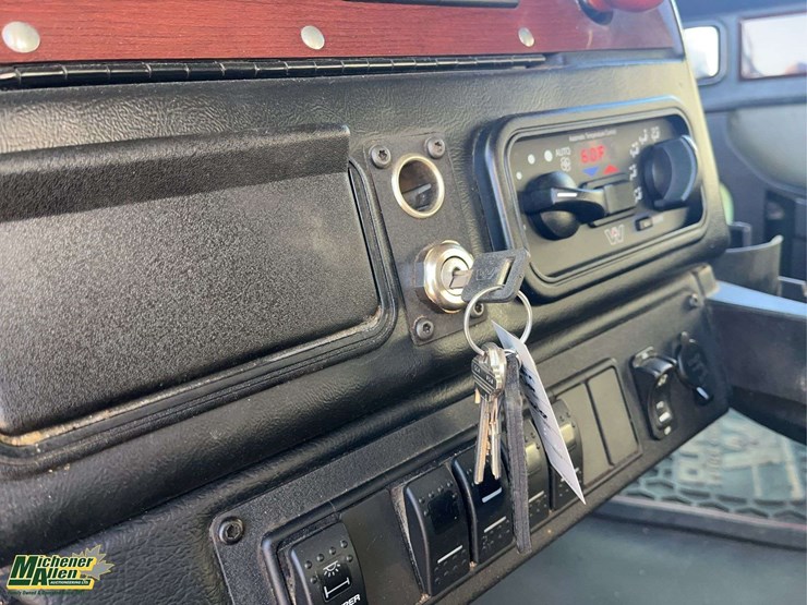 2016-western-star-4900-image-12