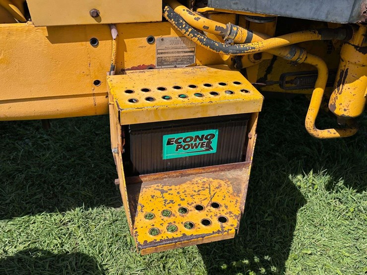 white-american-80-image-18