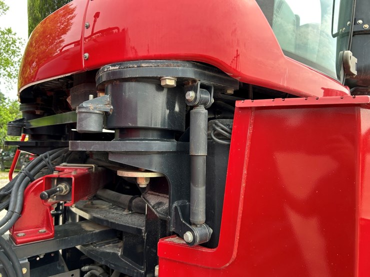 2013-case-ih-steiger-550-image-77