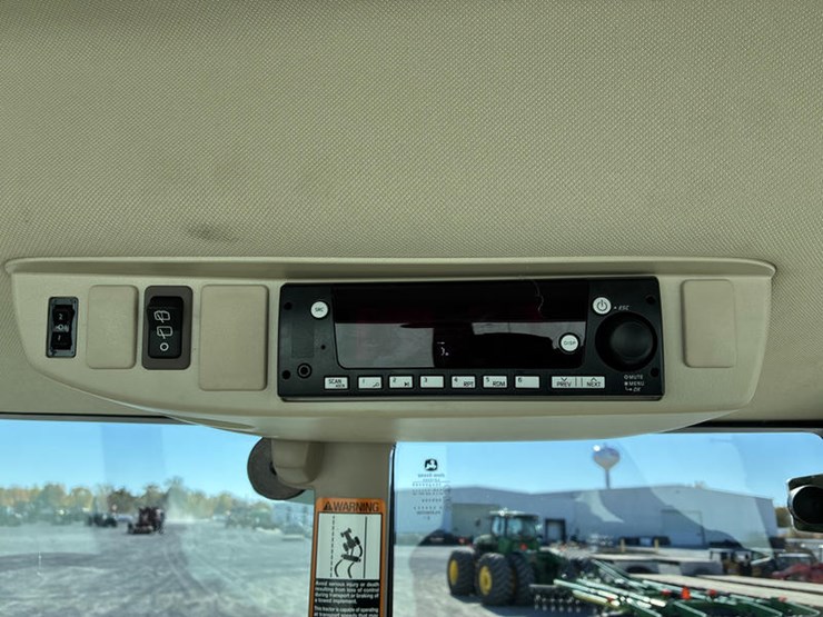 2023-john-deere-6175m-image-84