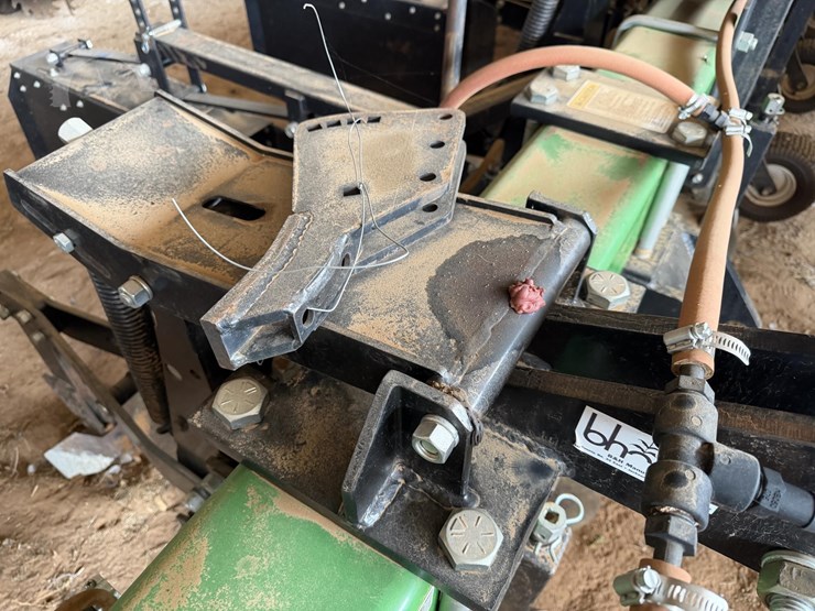 2021-b-&-h-9100-image-29