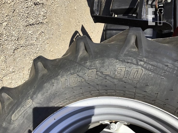 2019-case-ih-farmall-75a-image-25