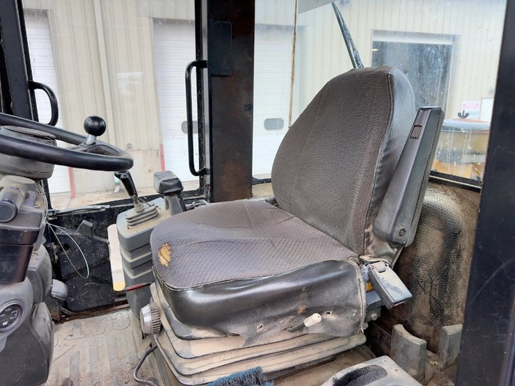 1998-caterpillar-938g-image-25