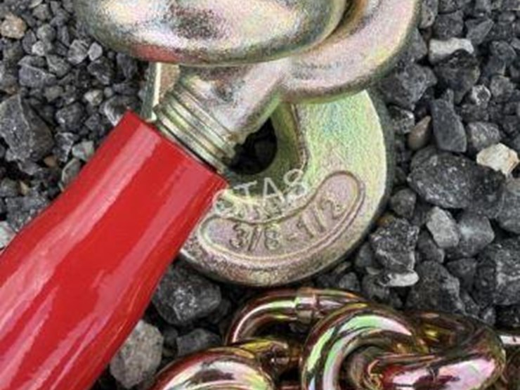 #54-•-(2)-3/8"-20'-chains-&-(1)-9,200-lb-boomer-image-2