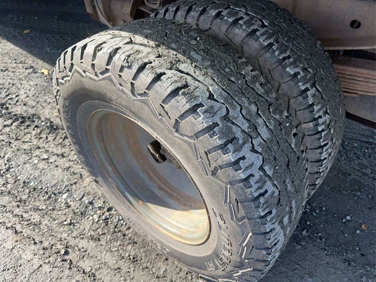 2013-ford-f350-xl-image-10