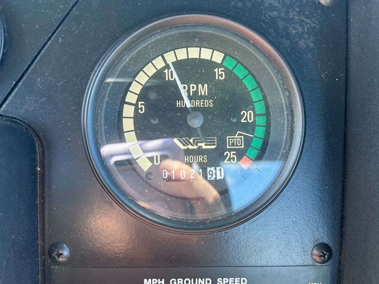 white-american-80-image-52