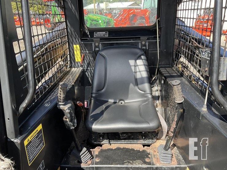 1998-new-holland-lx565-image-16