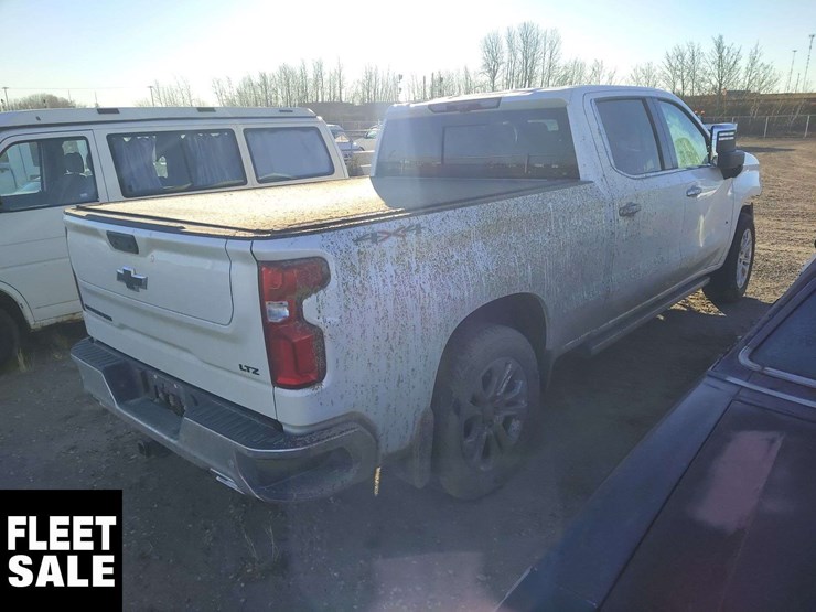 2025-chevrolet-silverado-1500-image-3