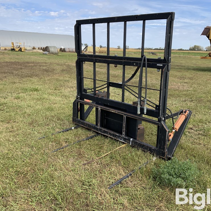 MDS HC243E Bale Stabber W/Hydraulic Push-Off