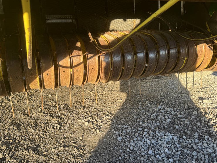 1992-john-deere-435-image-2