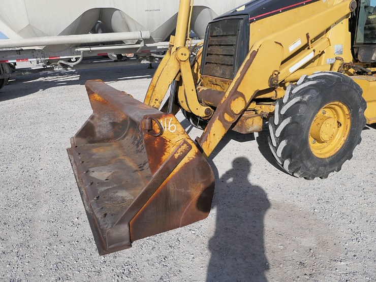 2001-caterpillar-420d-image-6