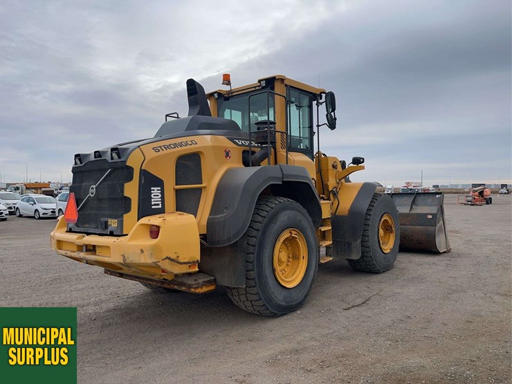 2015-volvo-l110h-image-4