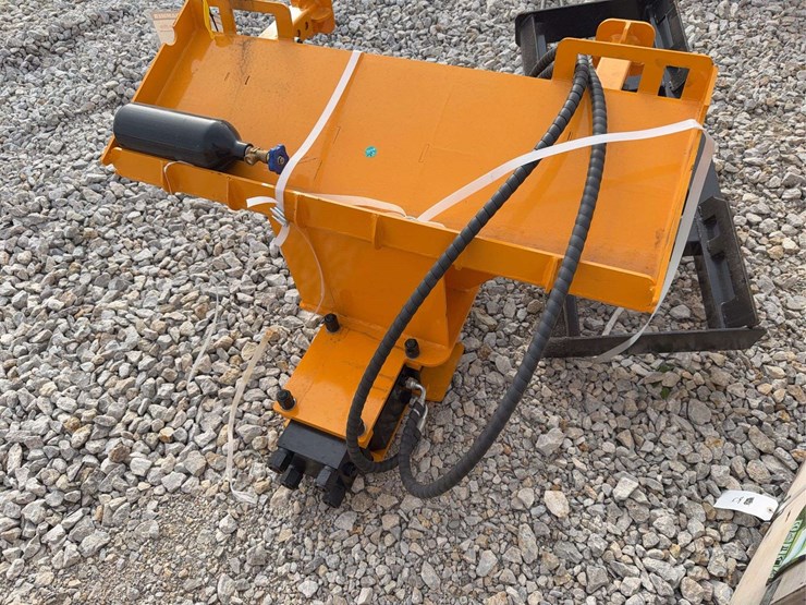 skid-steer-pile-hammer-attachment-image-2