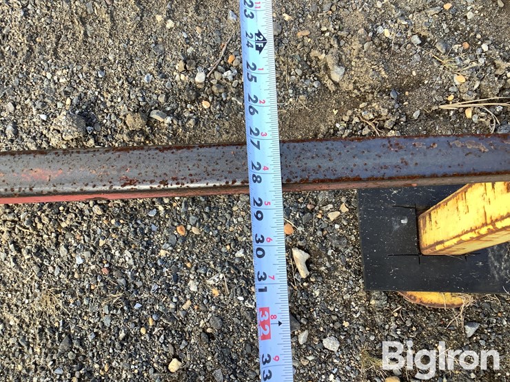 4-tine-square-bale-spear-image-12