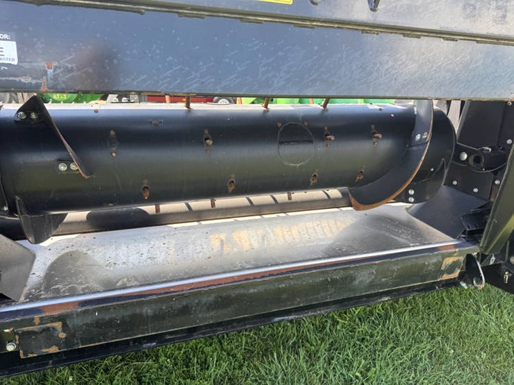 2023-mac-don-fd240-image-29