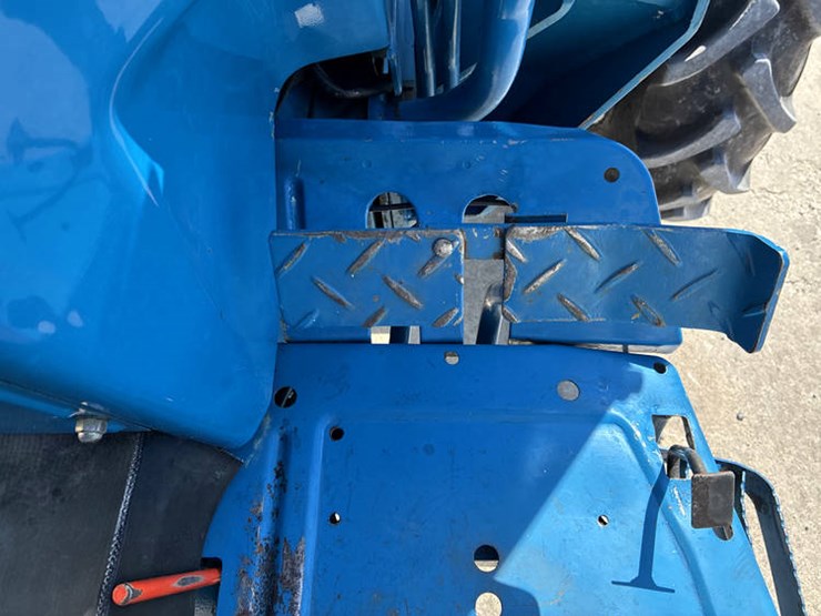 new-holland-2120-image-73